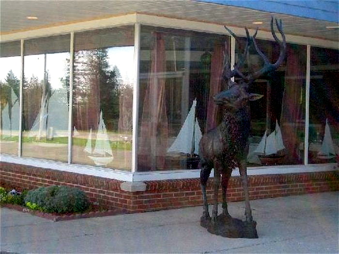 Bayside Hotel (Bayside Inn, The Surf) - From Web Listing (newer photo)